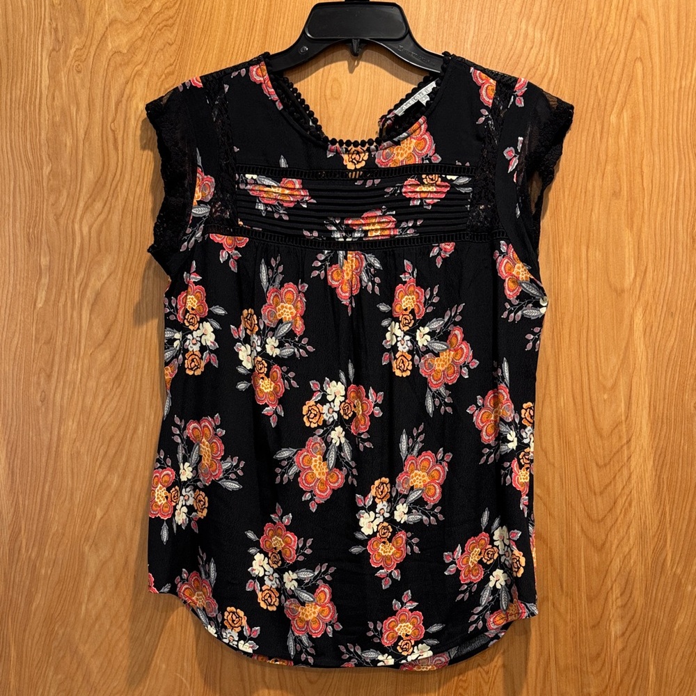 Daniel Rainn Black Floral Women's Top